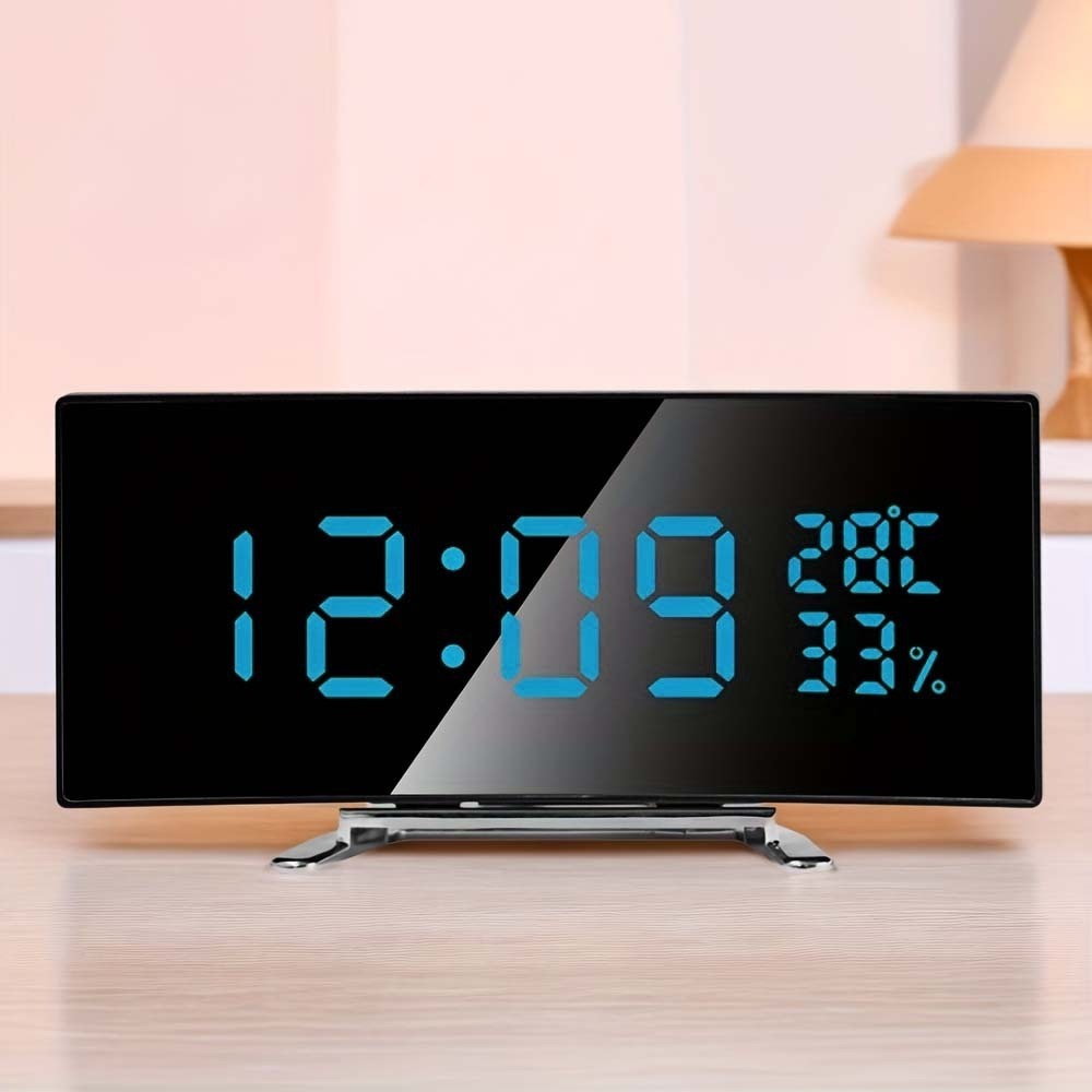 Curved Screen Digital Alarm Cl - مراجعة Led Desk Clock وسعره