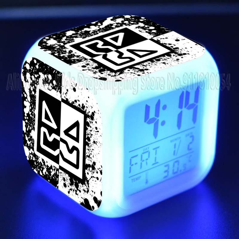 Angry Geometry Dash Alarm Cloc - مراجعة Led Desk Clock وسعره