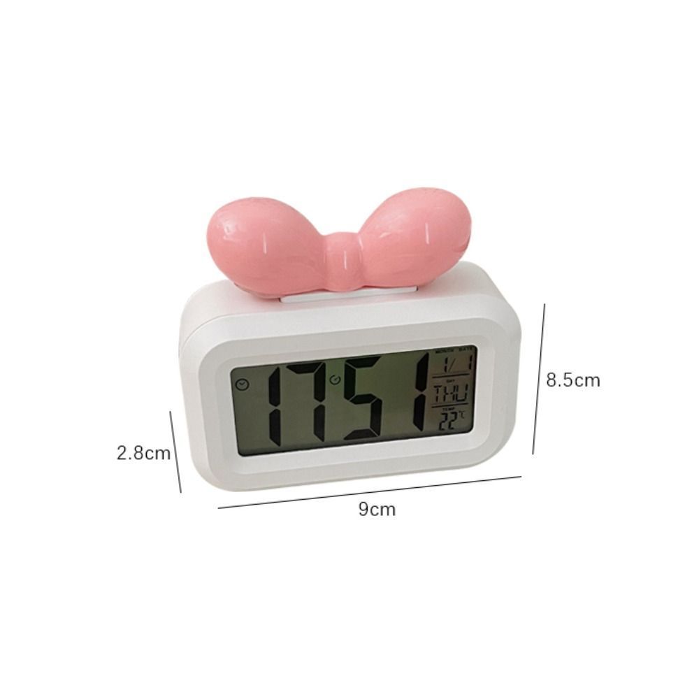 Cute Bowknot LED Digital Clock - مراجعة Led Desk Clock وسعره