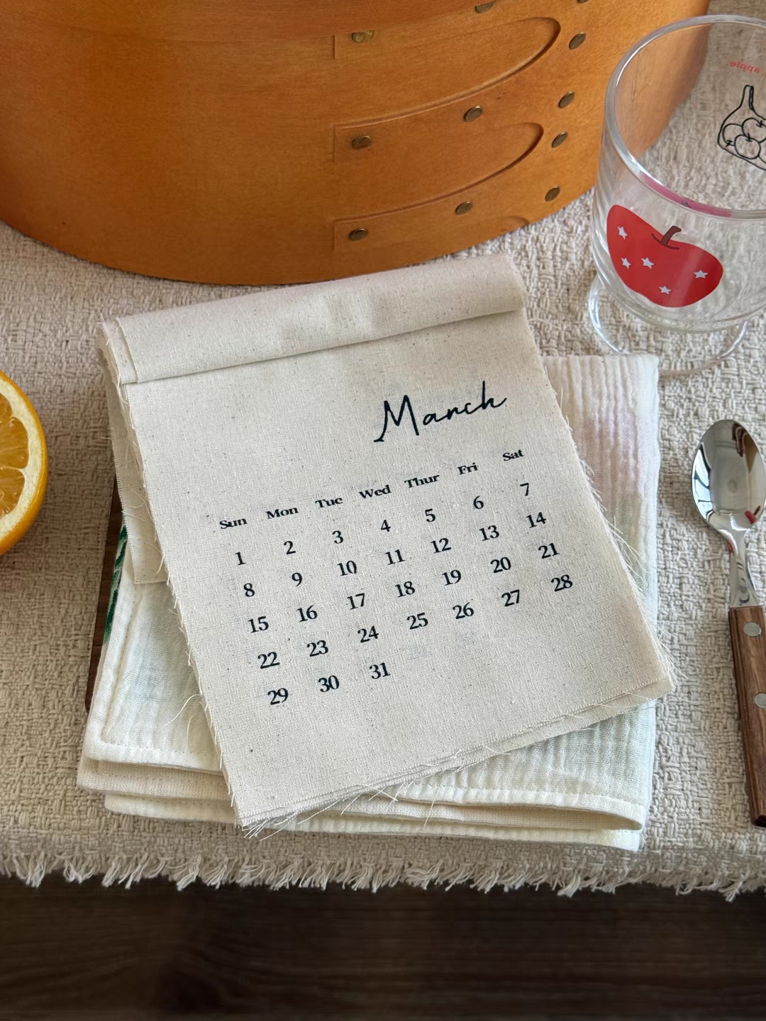 2026 Wall Calendar Cotton Clot - مراجعة English Home Office وسعره