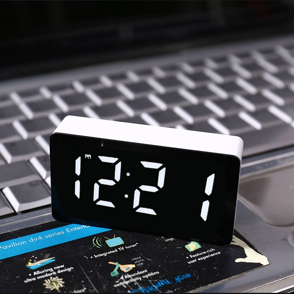 LED Electronic Watch Mirror Al - مراجعة Led Desk Clock وسعره